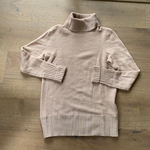 Worth wool cashmere sweater